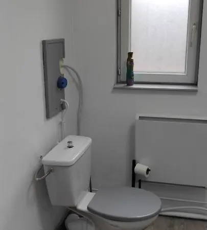 Maison Independante Pres De Valenciennes Climatise ,wifi , Parking Prive * Hérin